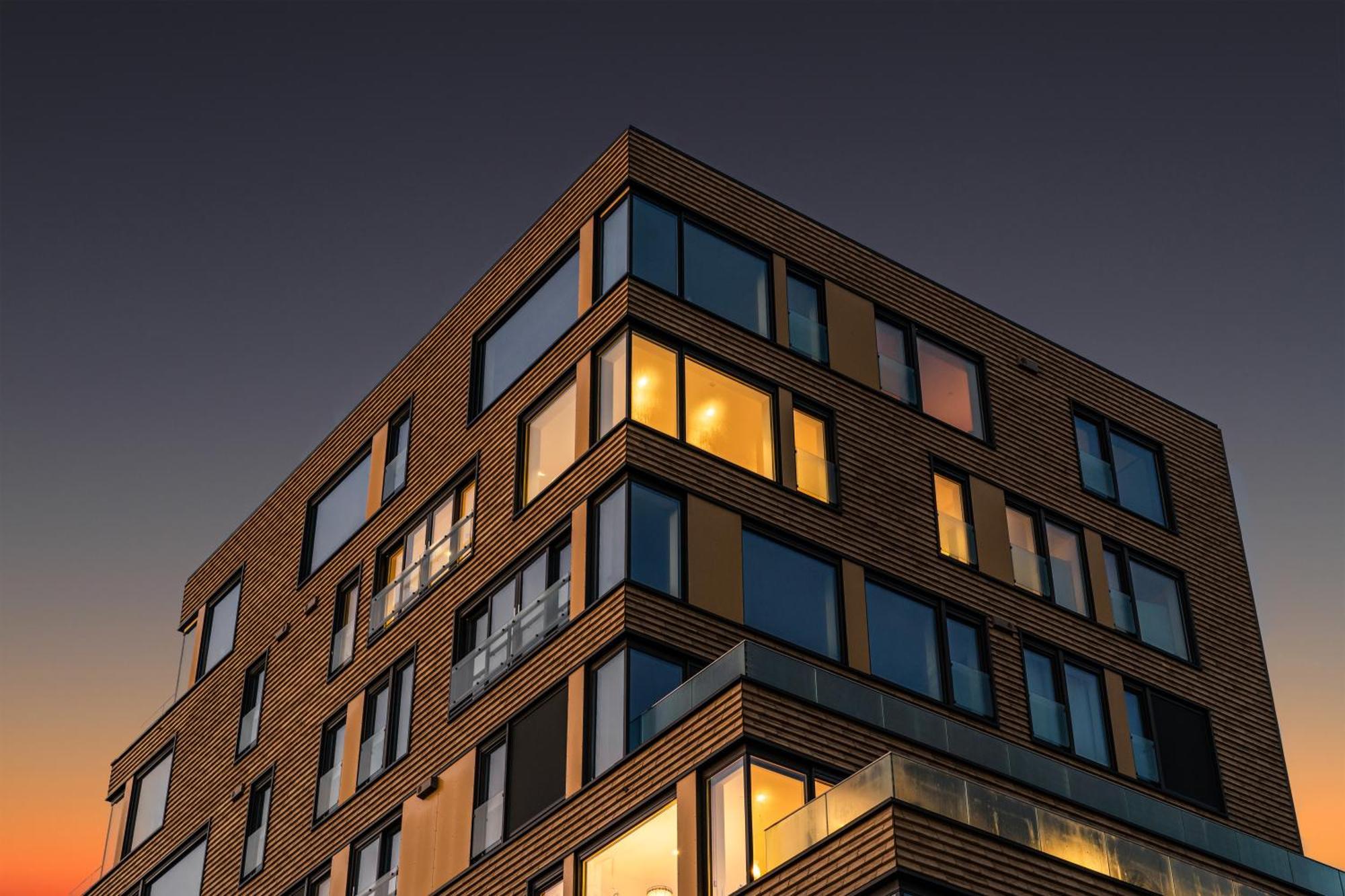 Luxury Apartment Downtown Tromso With 2 Bedrooms And 2 Bathrooms And Parking Экстерьер фото